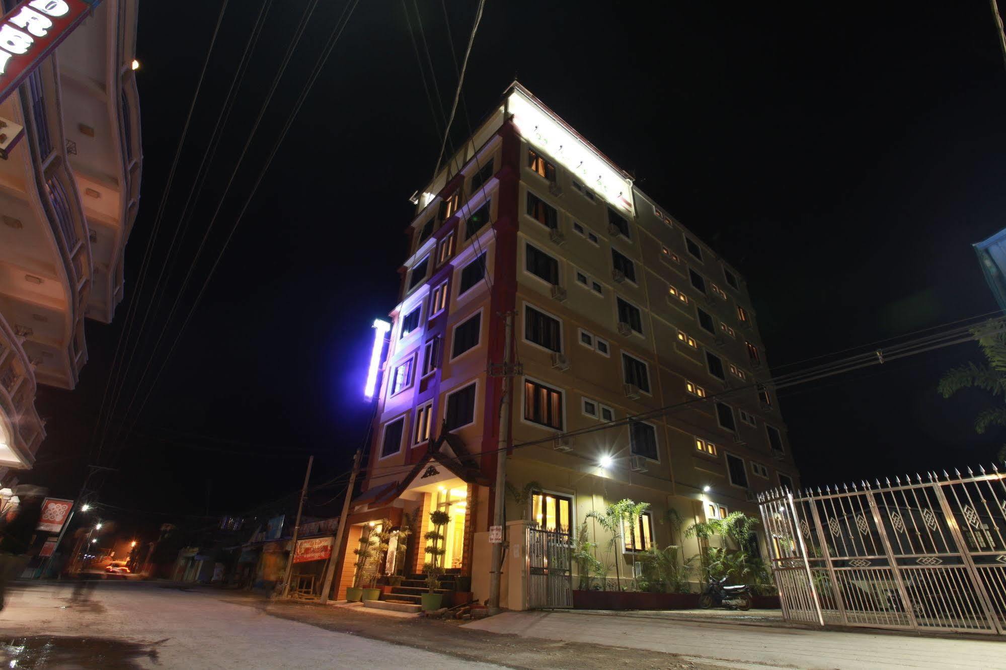 The Hotel Emperor-Inle Nyaung Shwe Zewnętrze zdjęcie